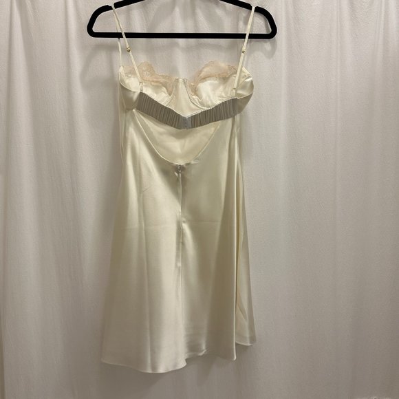Mirror Palais Underwire Slip Dress in Pale Yellow Size Large
